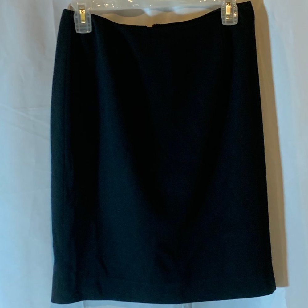 Ann Taylor classic black pencil skirt 6